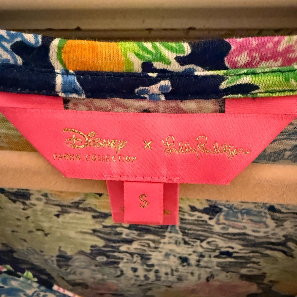 Lilly Pulitzer x Disney Etta size small EUC - Picture 2 of 2